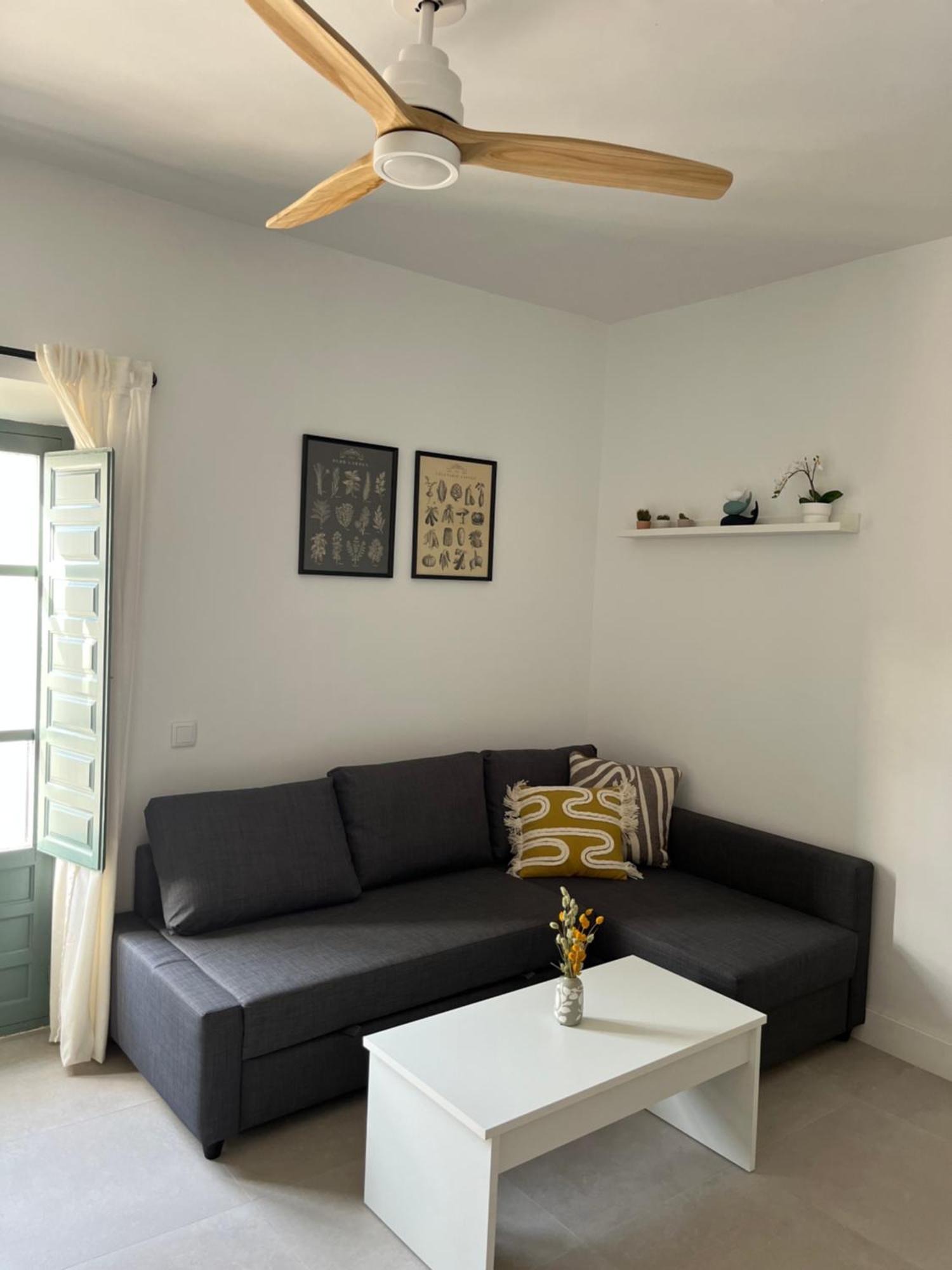 The Sunnydise Apartments Малага Экстерьер фото
